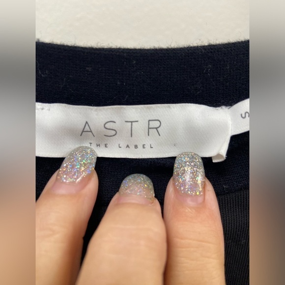 Astr the label black sweatshirt pullover style size small - Picture 2 of 3